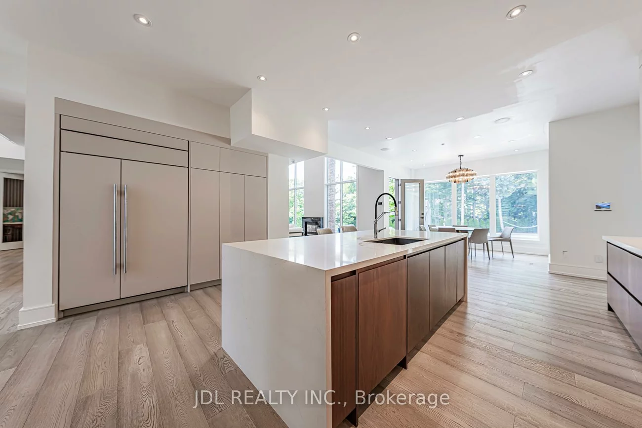 19, Fifeshire, St. Andrew-Windfields, Toronto