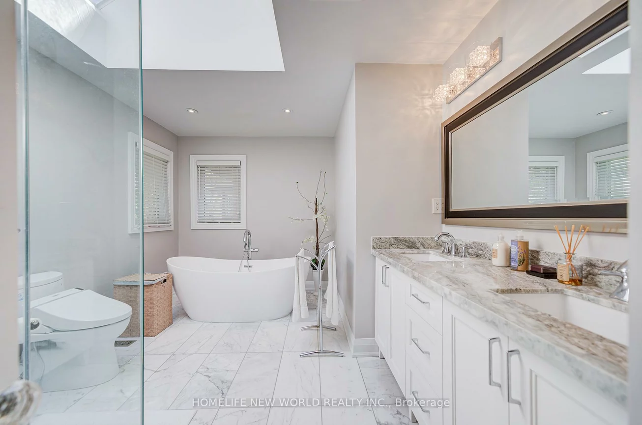 278, Kingsdale, Willowdale East, Toronto