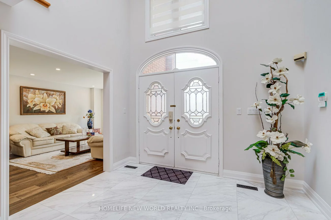 278, Kingsdale, Willowdale East, Toronto