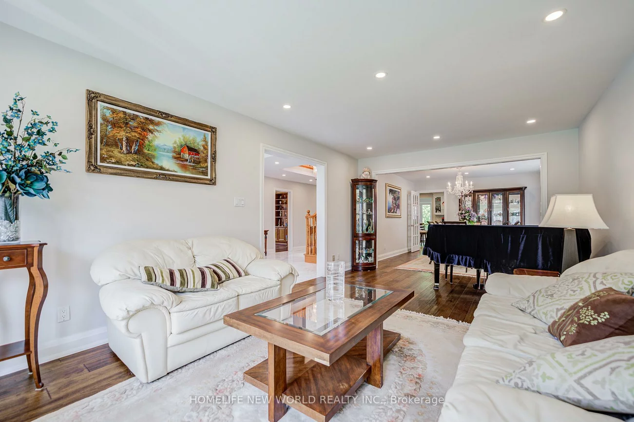 278, Kingsdale, Willowdale East, Toronto
