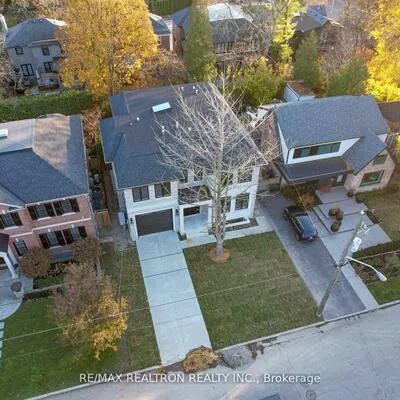 431, Heath, Leaside, Toronto