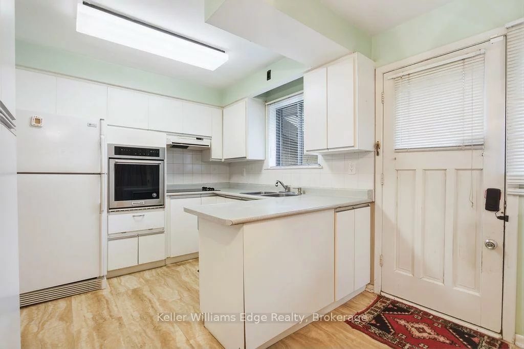 315, Homewood, Newtonbrook West, Toronto
