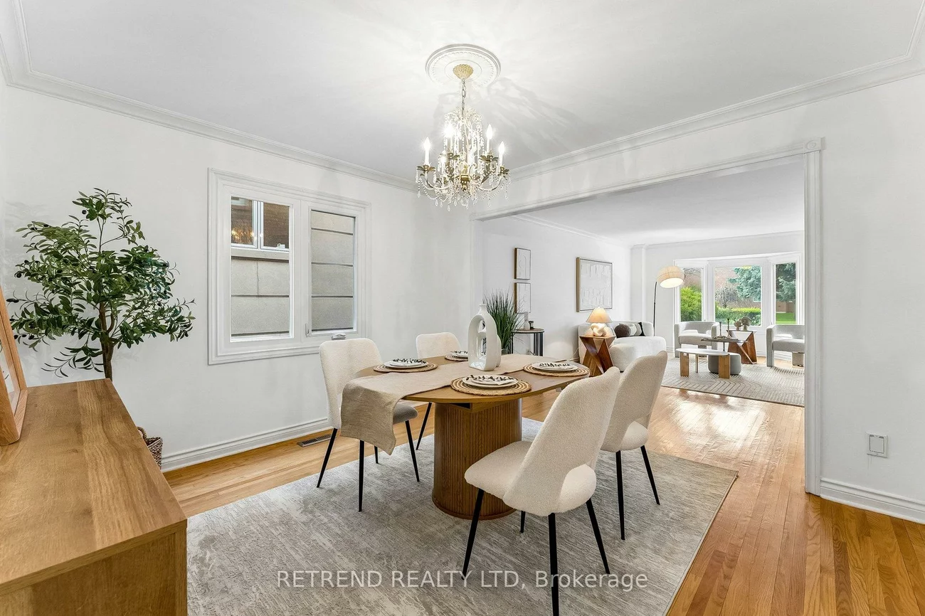 111, Hillcrest, Willowdale East, Toronto