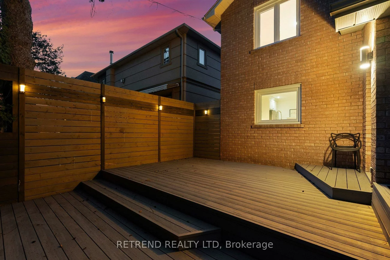 111, Hillcrest, Willowdale East, Toronto