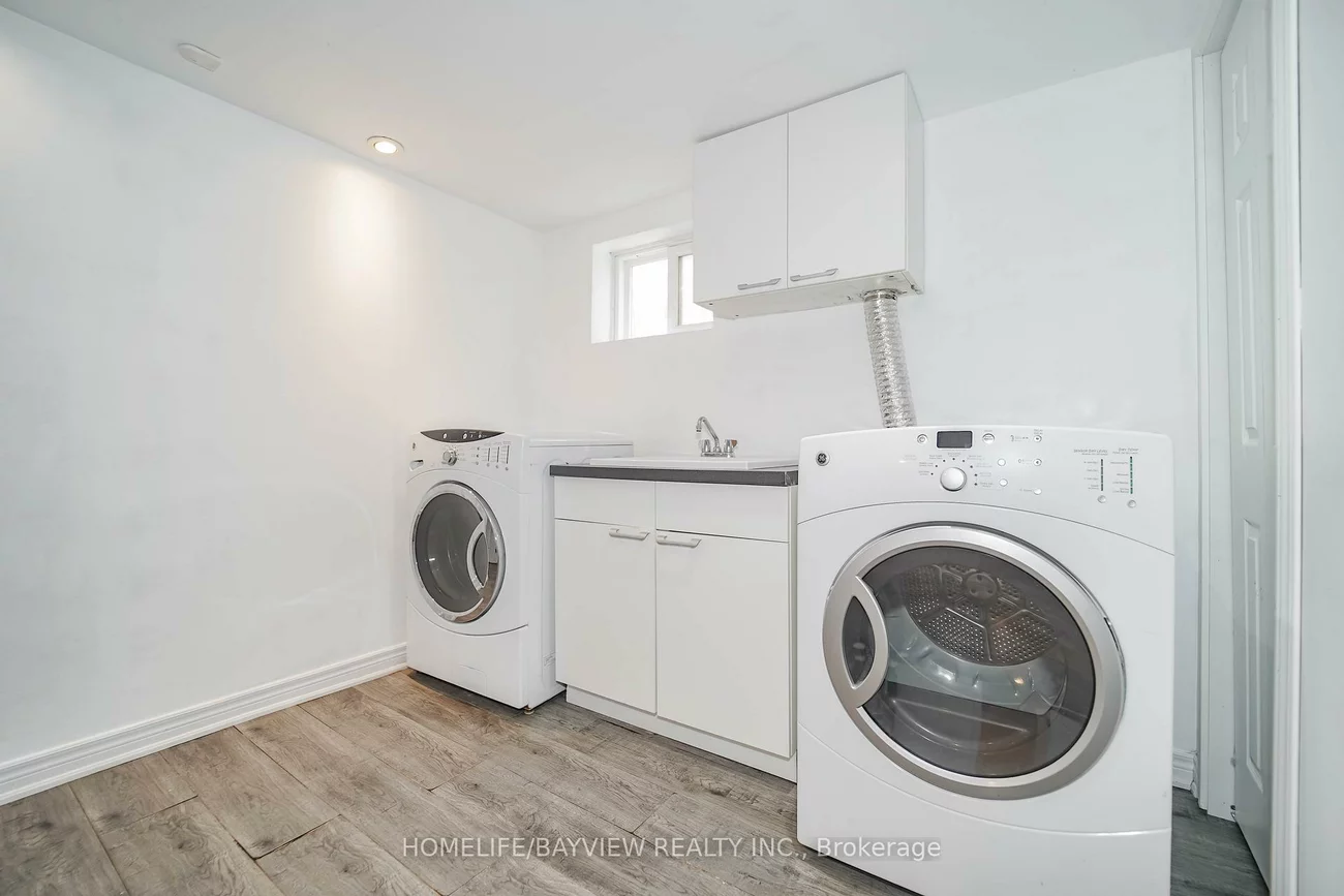 14, Easton, Lansing-Westgate, Toronto