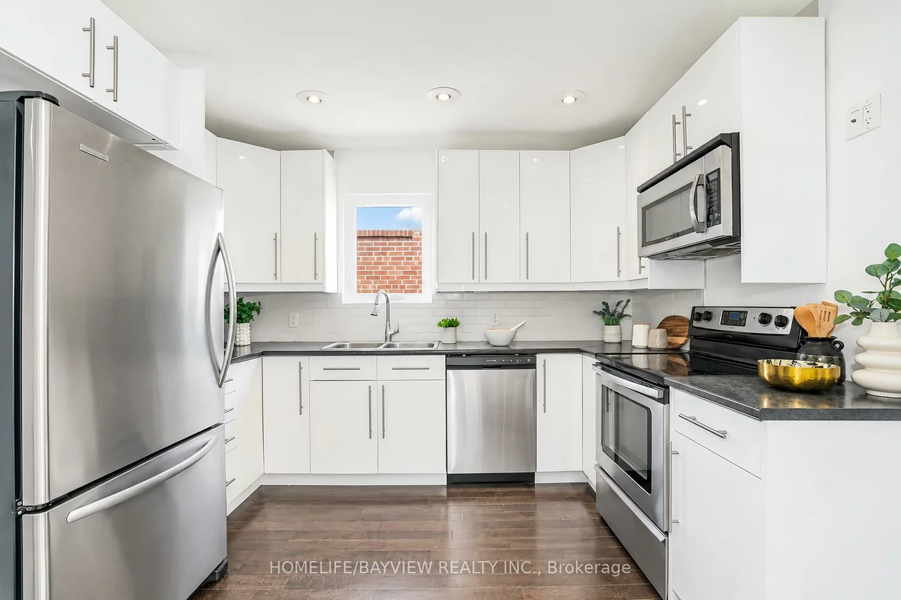 14, Easton, Lansing-Westgate, Toronto