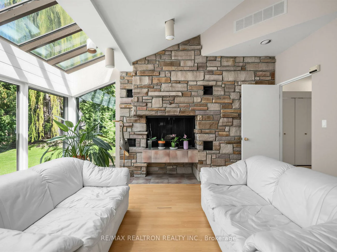 11, Mead, St. Andrew-Windfields, Toronto