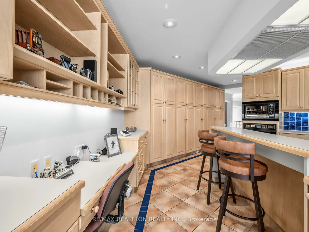 11, Mead, St. Andrew-Windfields, Toronto