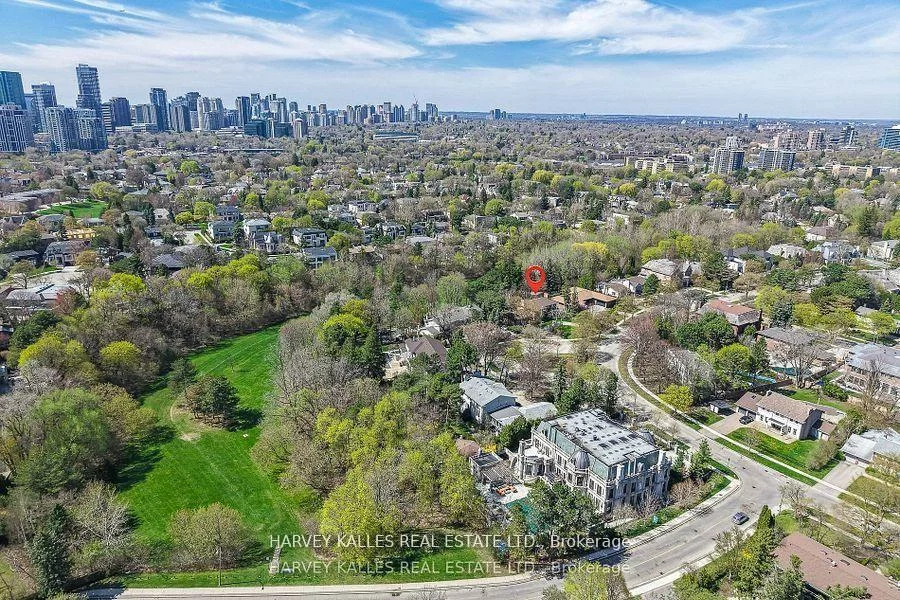 38, Fifeshire, St. Andrew-Windfields, Toronto
