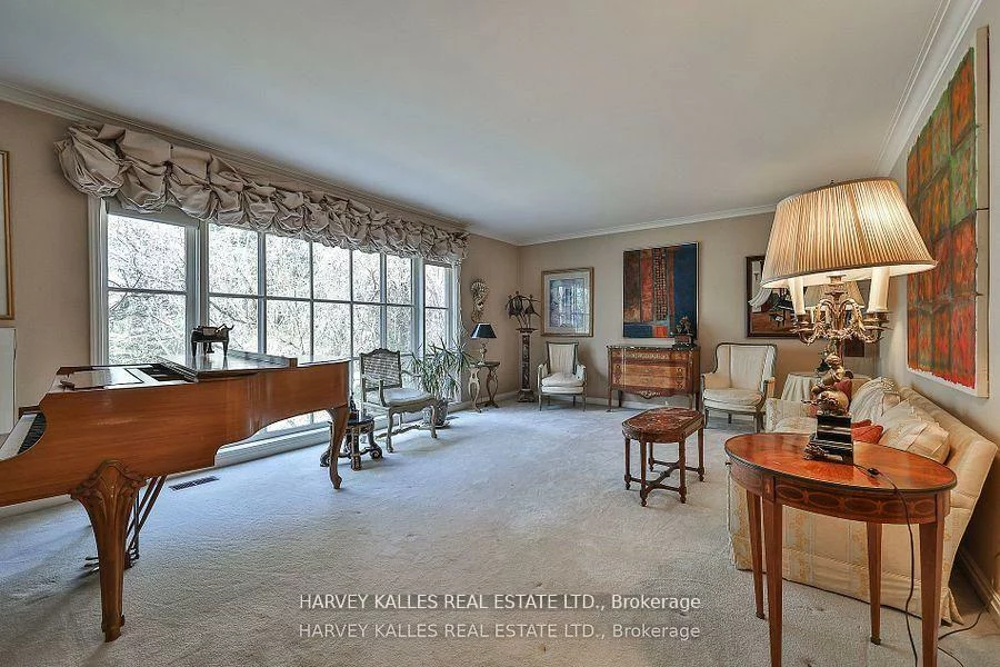 38, Fifeshire, St. Andrew-Windfields, Toronto