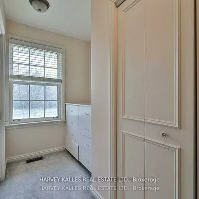 38, Fifeshire, St. Andrew-Windfields, Toronto