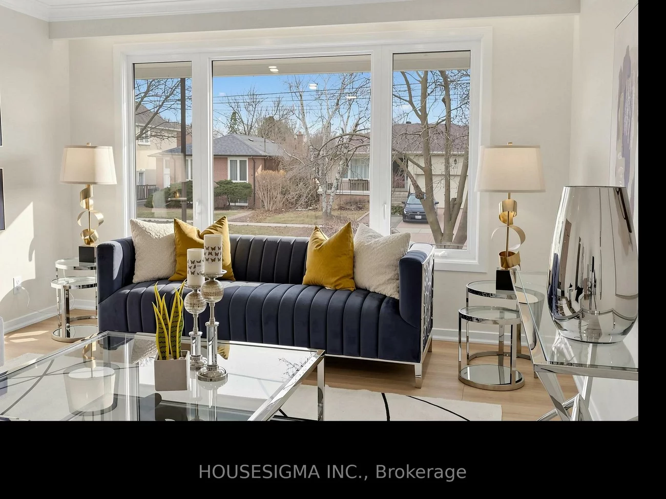 423, Connaught, Newtonbrook West, Toronto