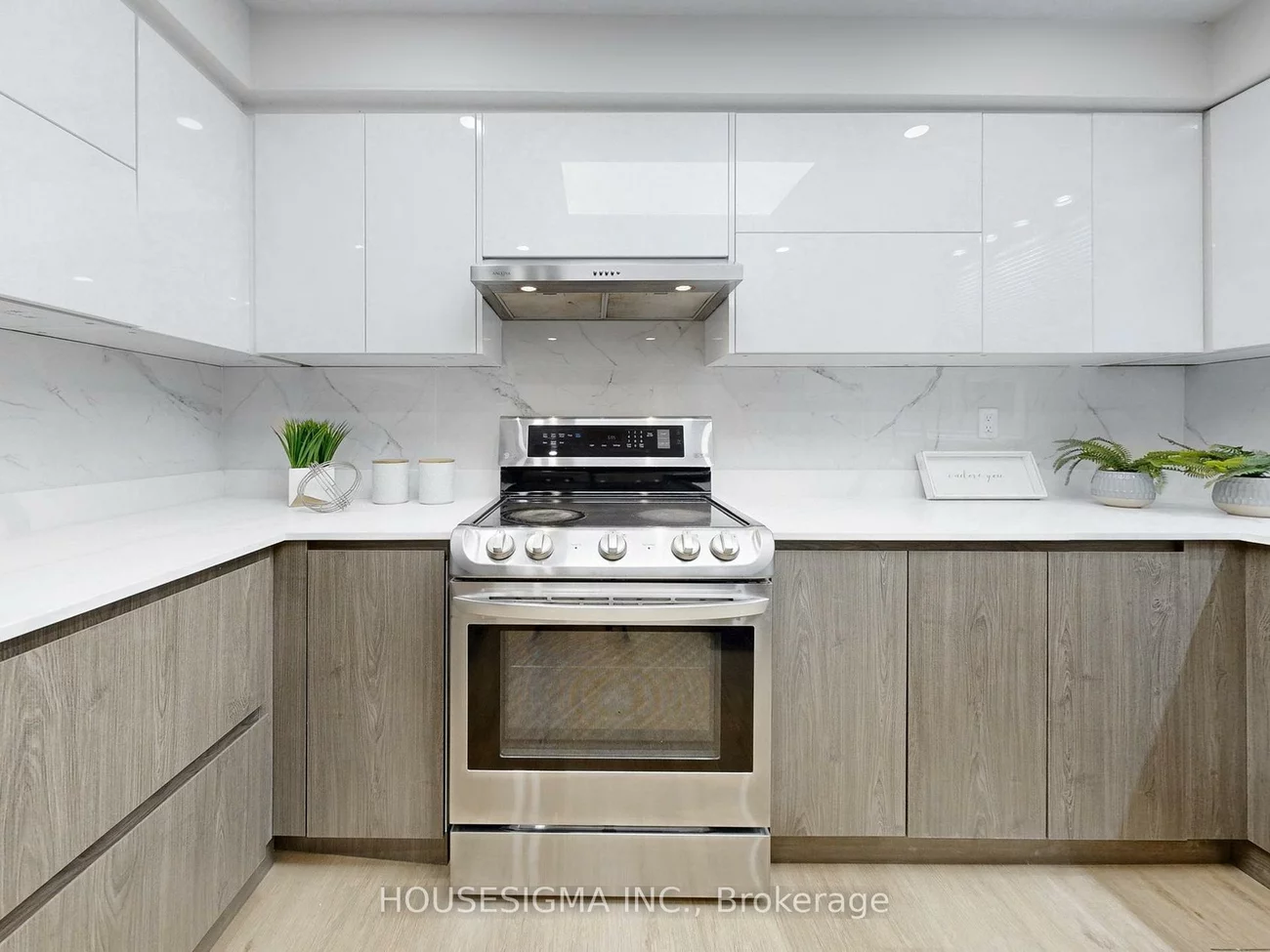423, Connaught, Newtonbrook West, Toronto