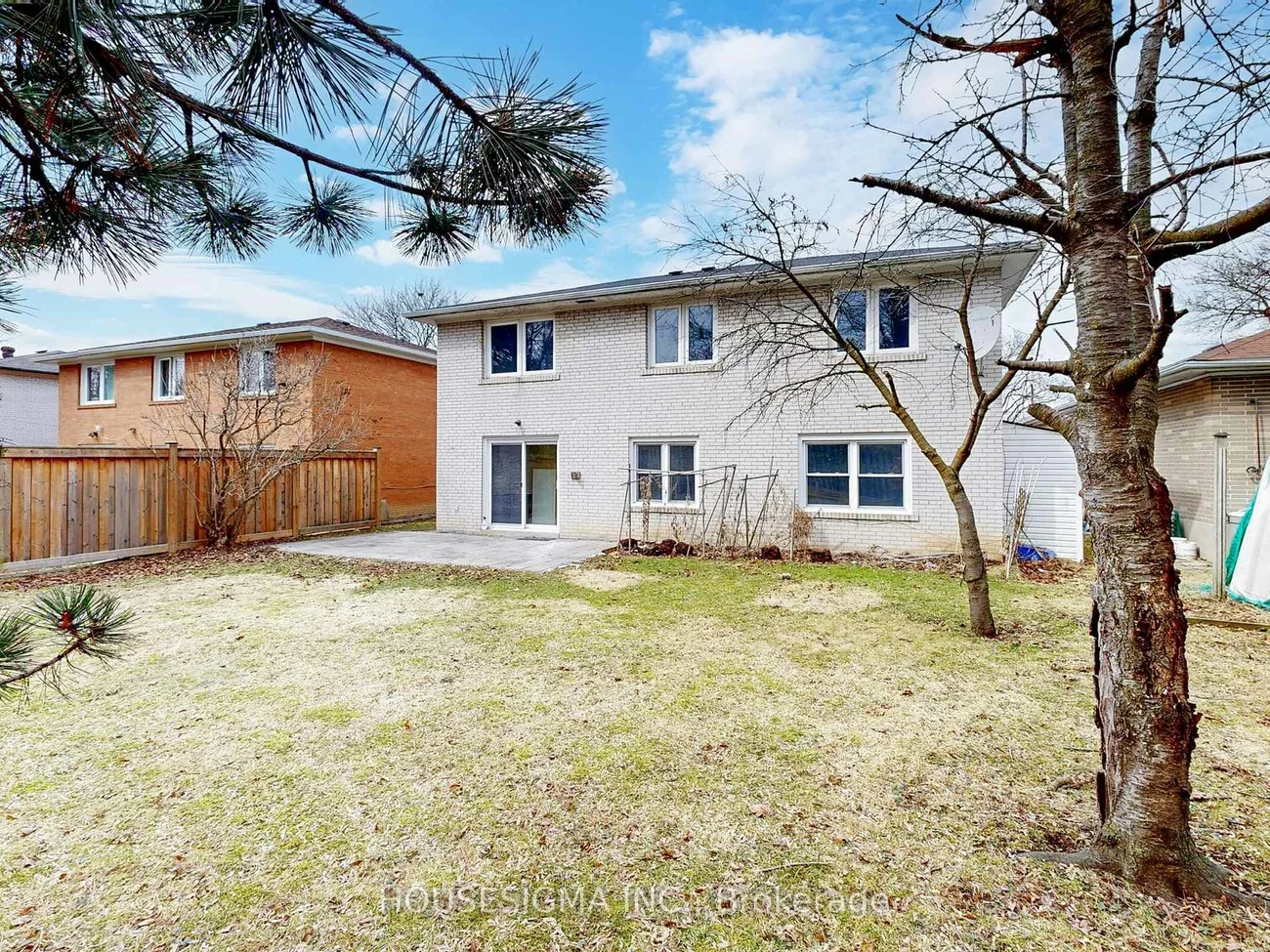 423, Connaught, Newtonbrook West, Toronto