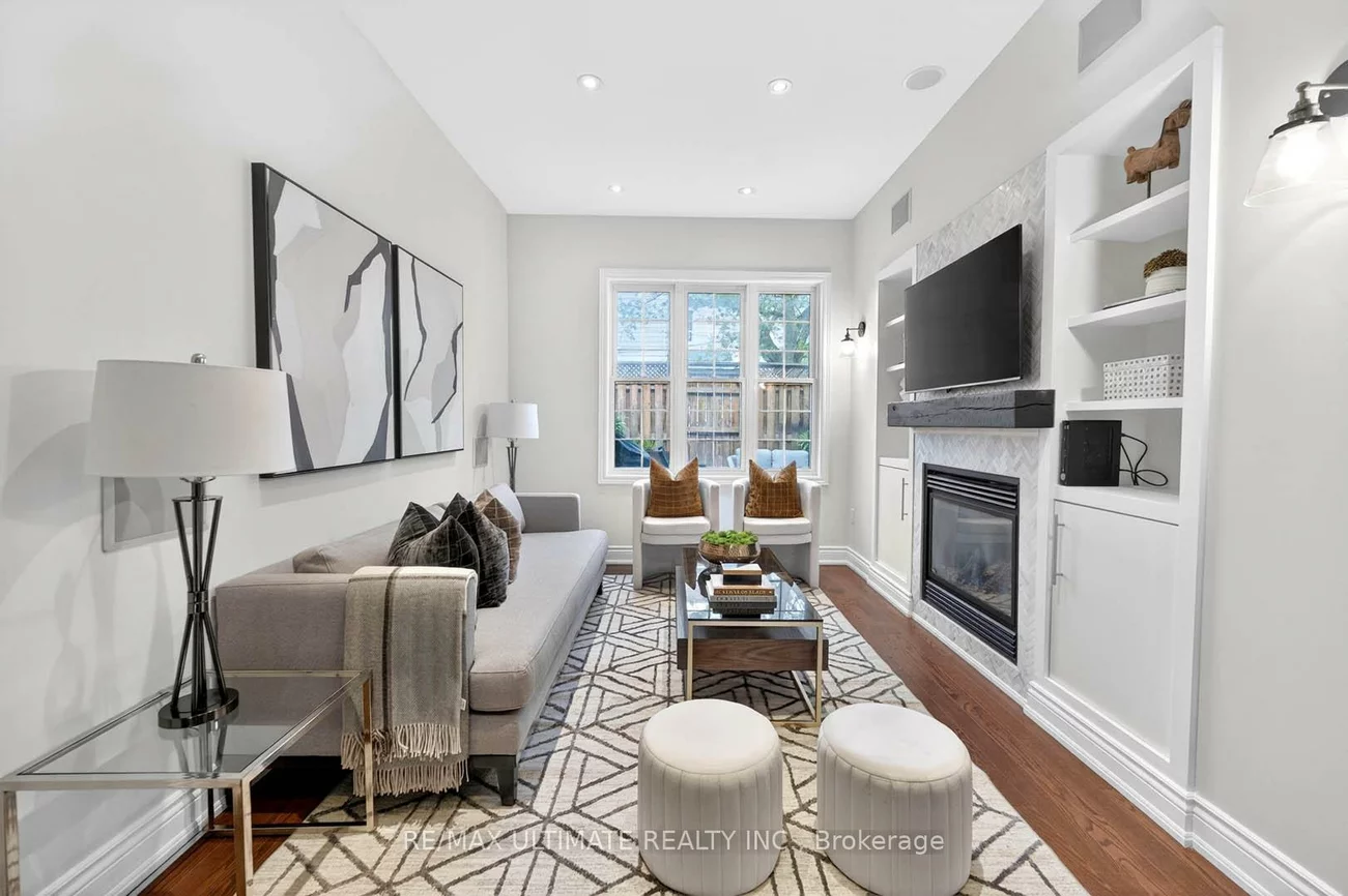 4, Bridgman, Casa Loma, Toronto