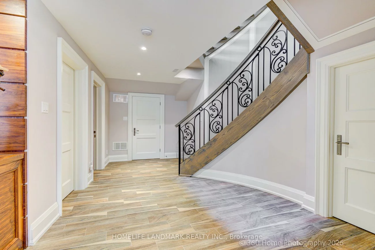 37, CHATFIELD, Banbury-Don Mills, Toronto