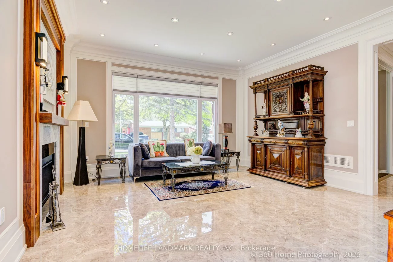 37, CHATFIELD, Banbury-Don Mills, Toronto