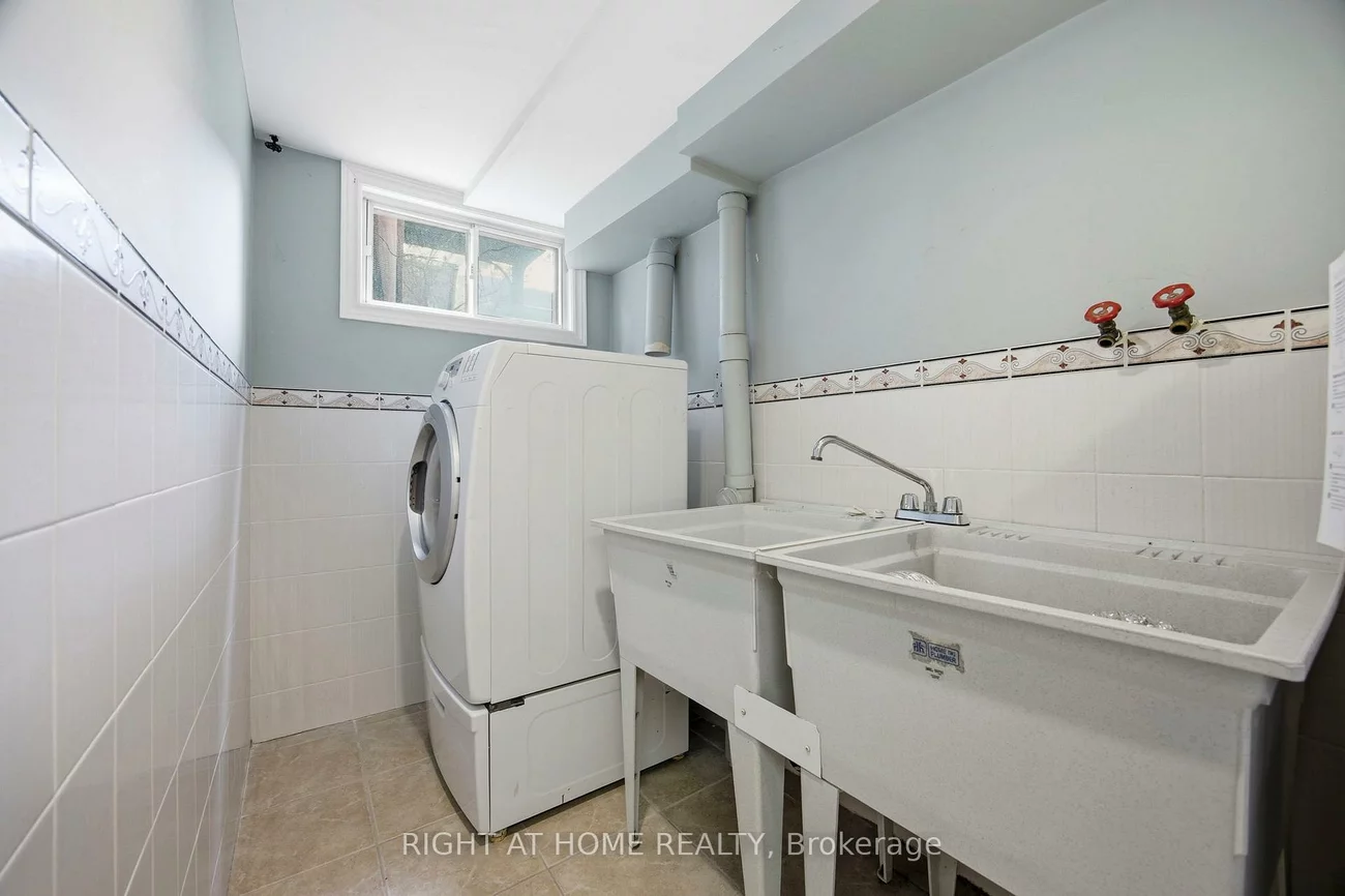 81, Argyle, Trinity-Bellwoods, Toronto