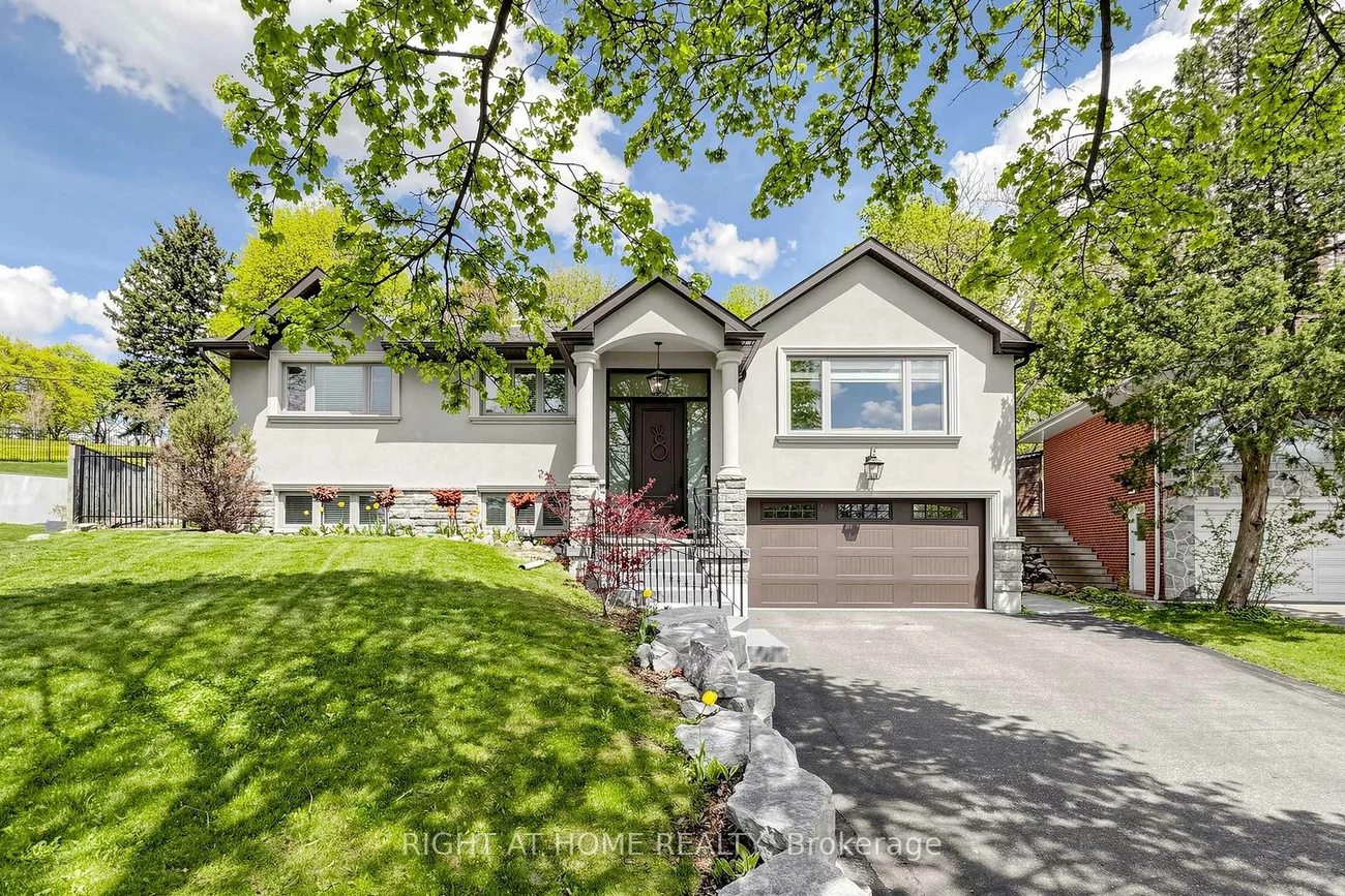 41, Larabee, Parkwoods-Donalda, Toronto