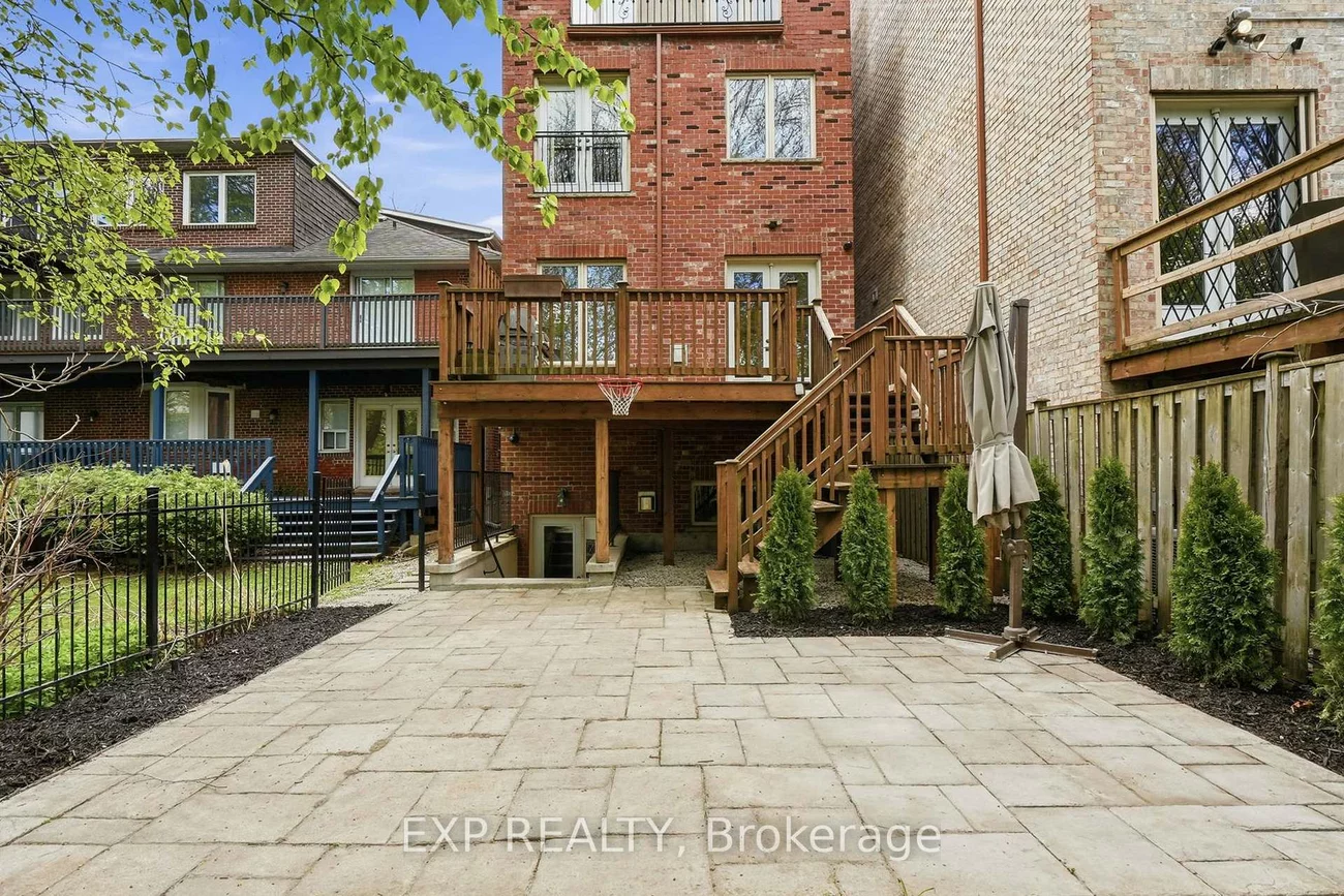 177A, Lyndhurst, Casa Loma, Toronto