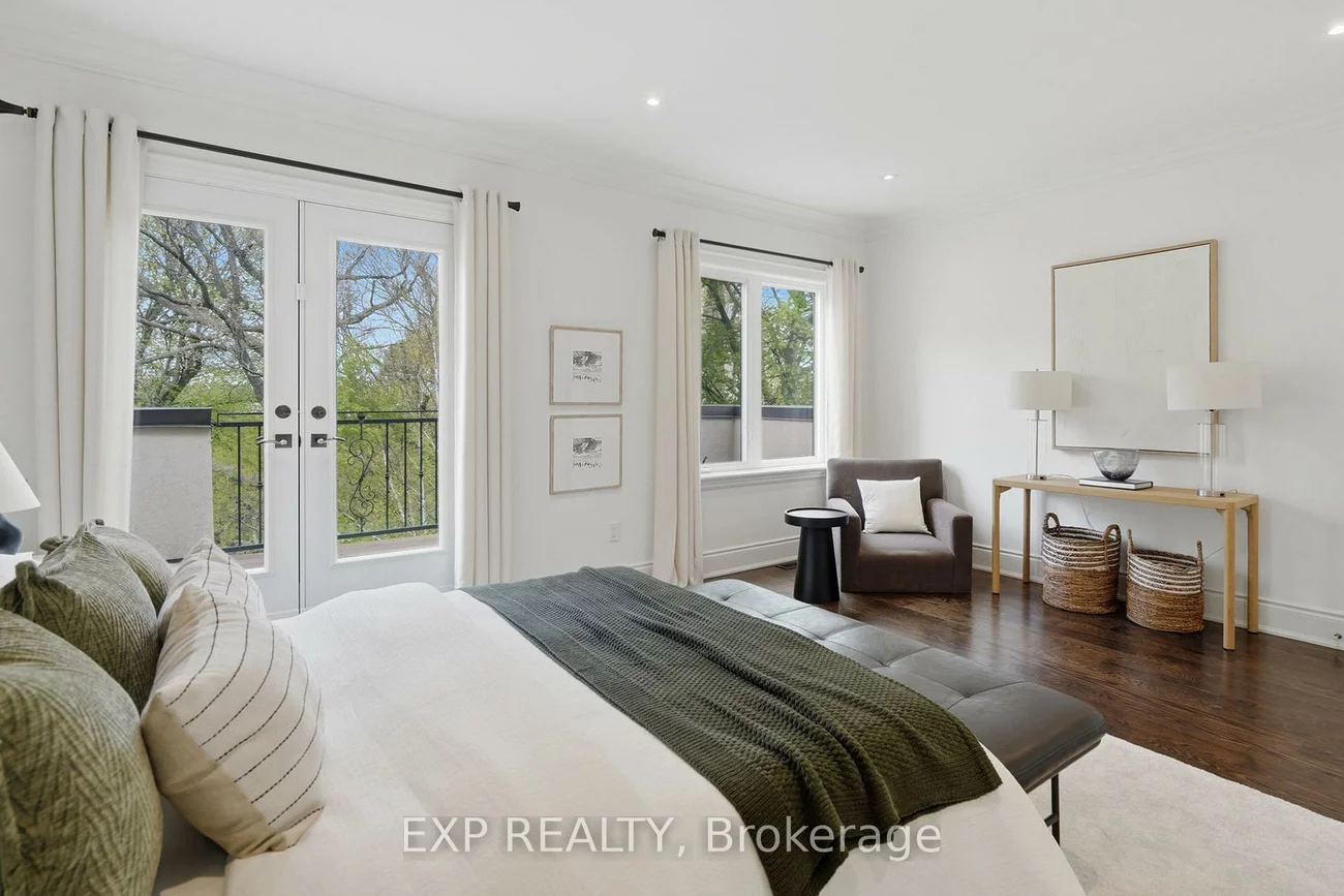 177A, Lyndhurst, Casa Loma, Toronto