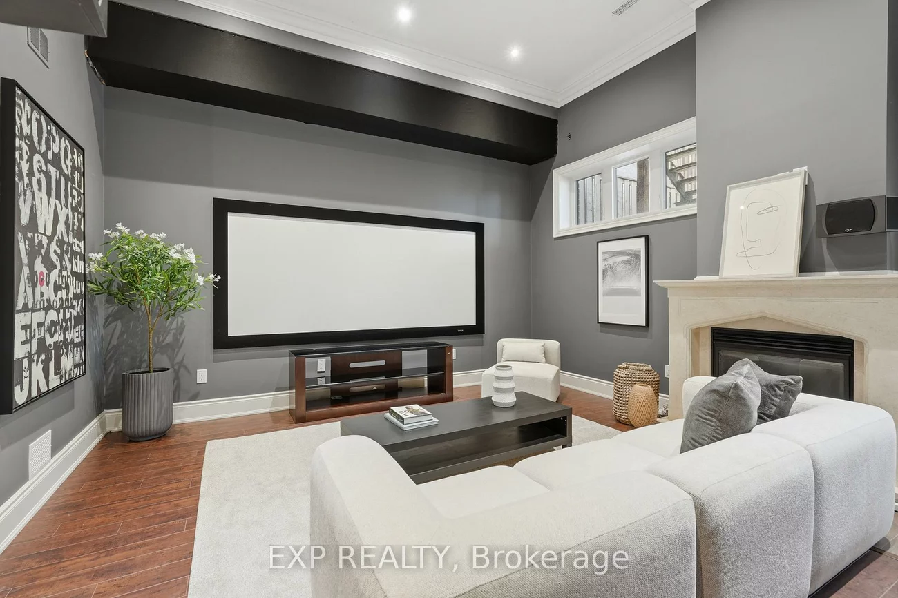 177A, Lyndhurst, Casa Loma, Toronto