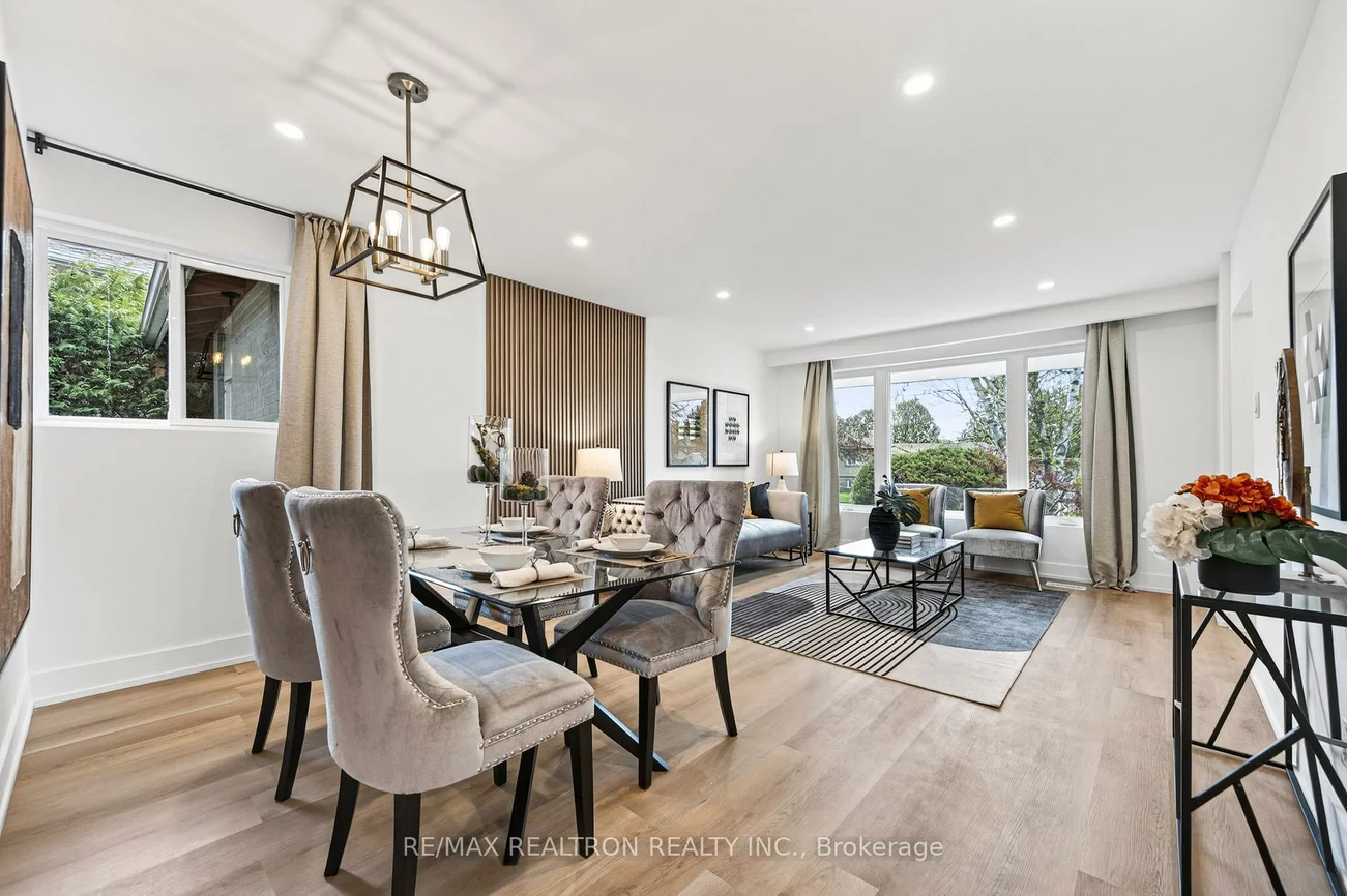 40, Threadneedle, Hillcrest Village, Toronto