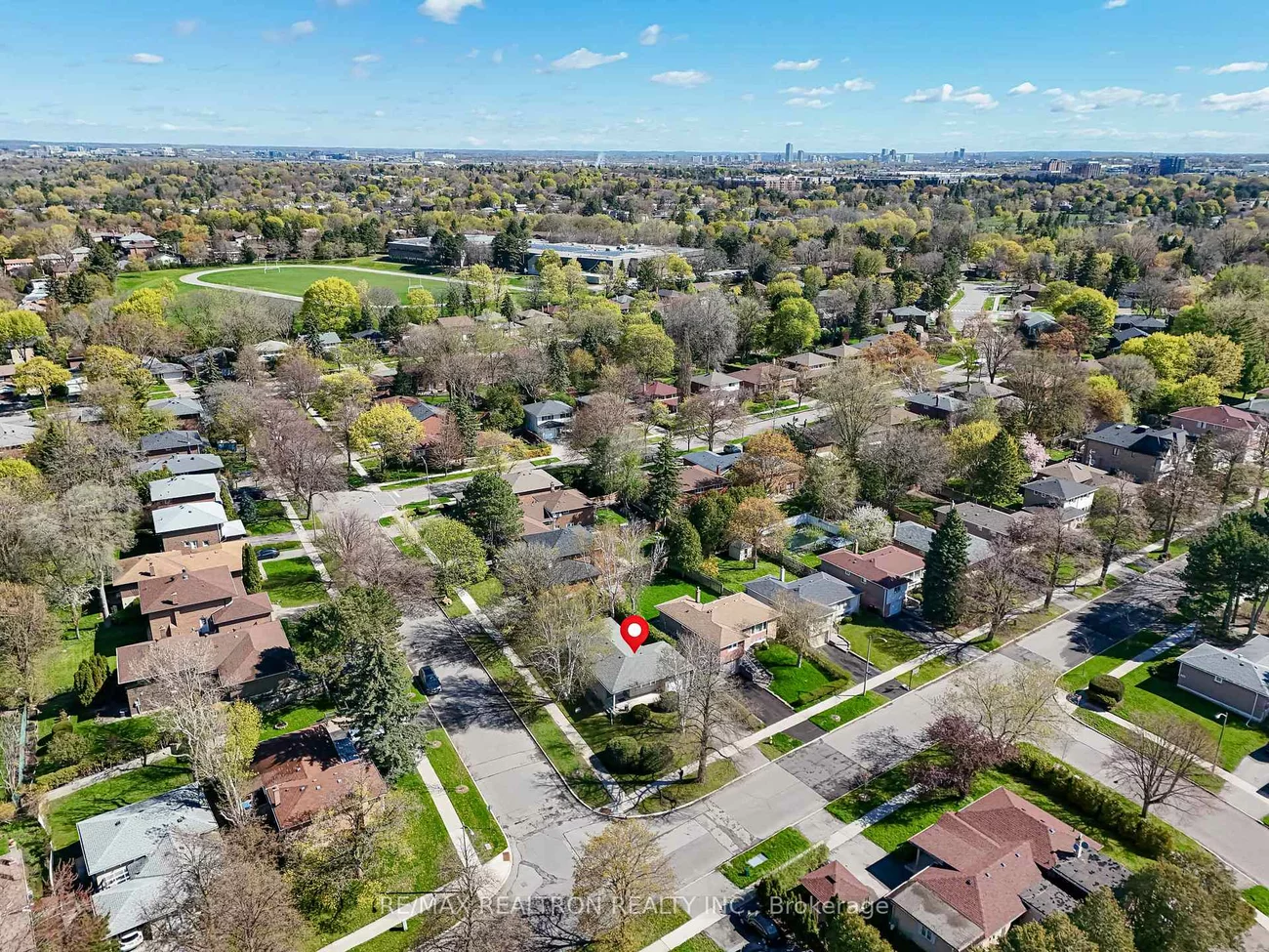 40, Threadneedle, Hillcrest Village, Toronto