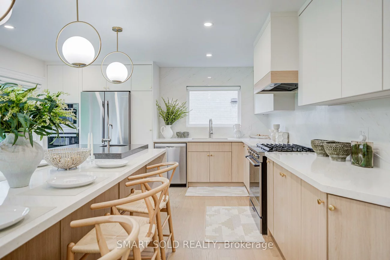 4, Knollview, Bayview Village, Toronto
