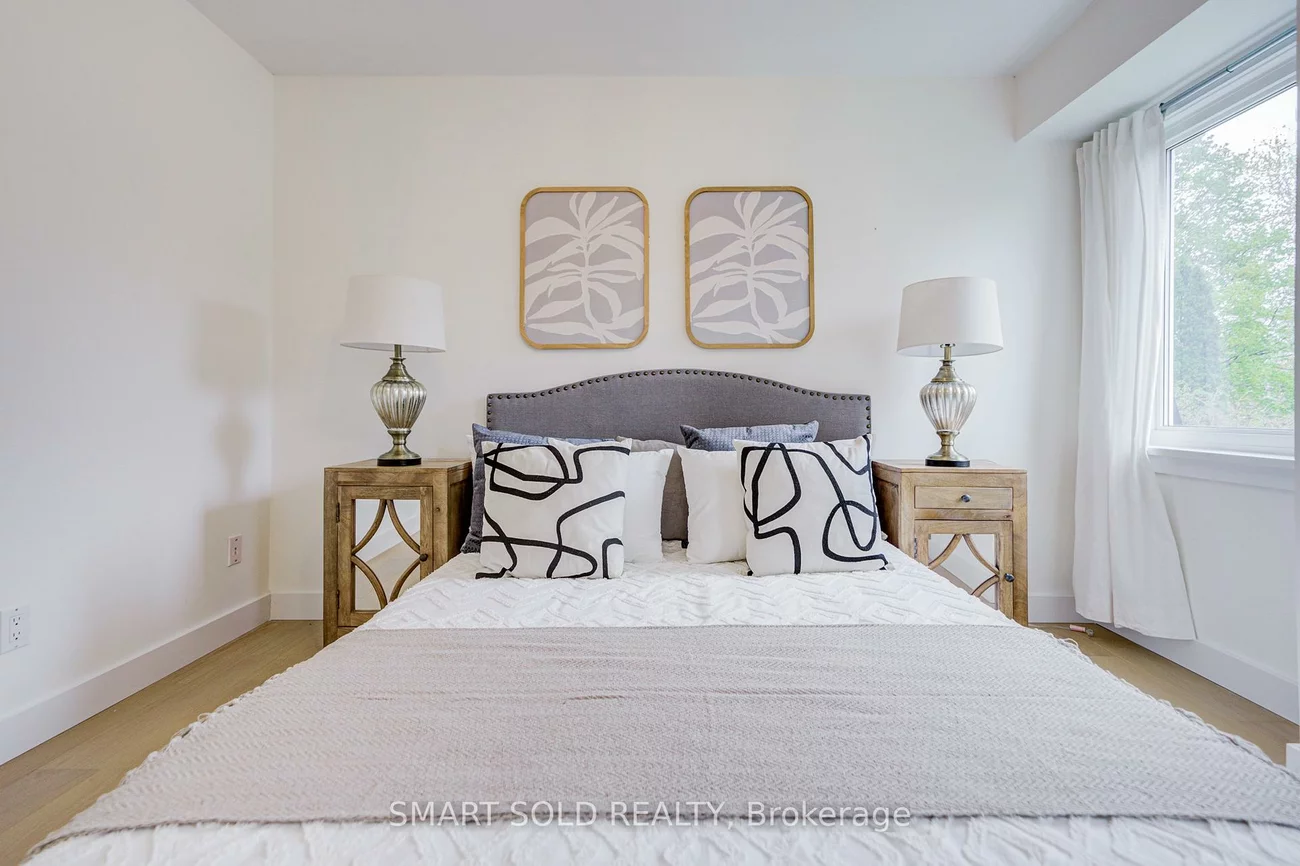 4, Knollview, Bayview Village, Toronto