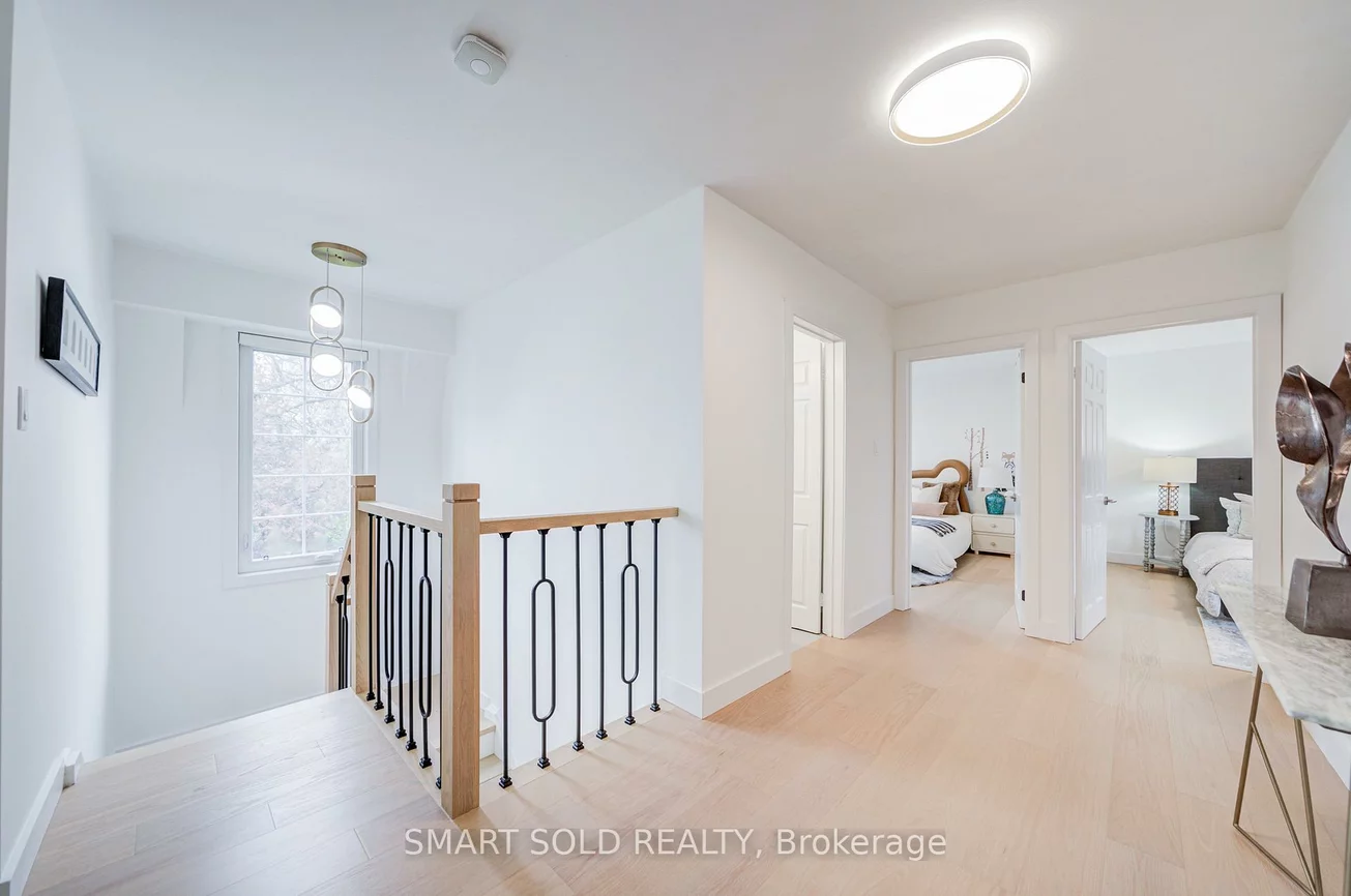 4, Knollview, Bayview Village, Toronto