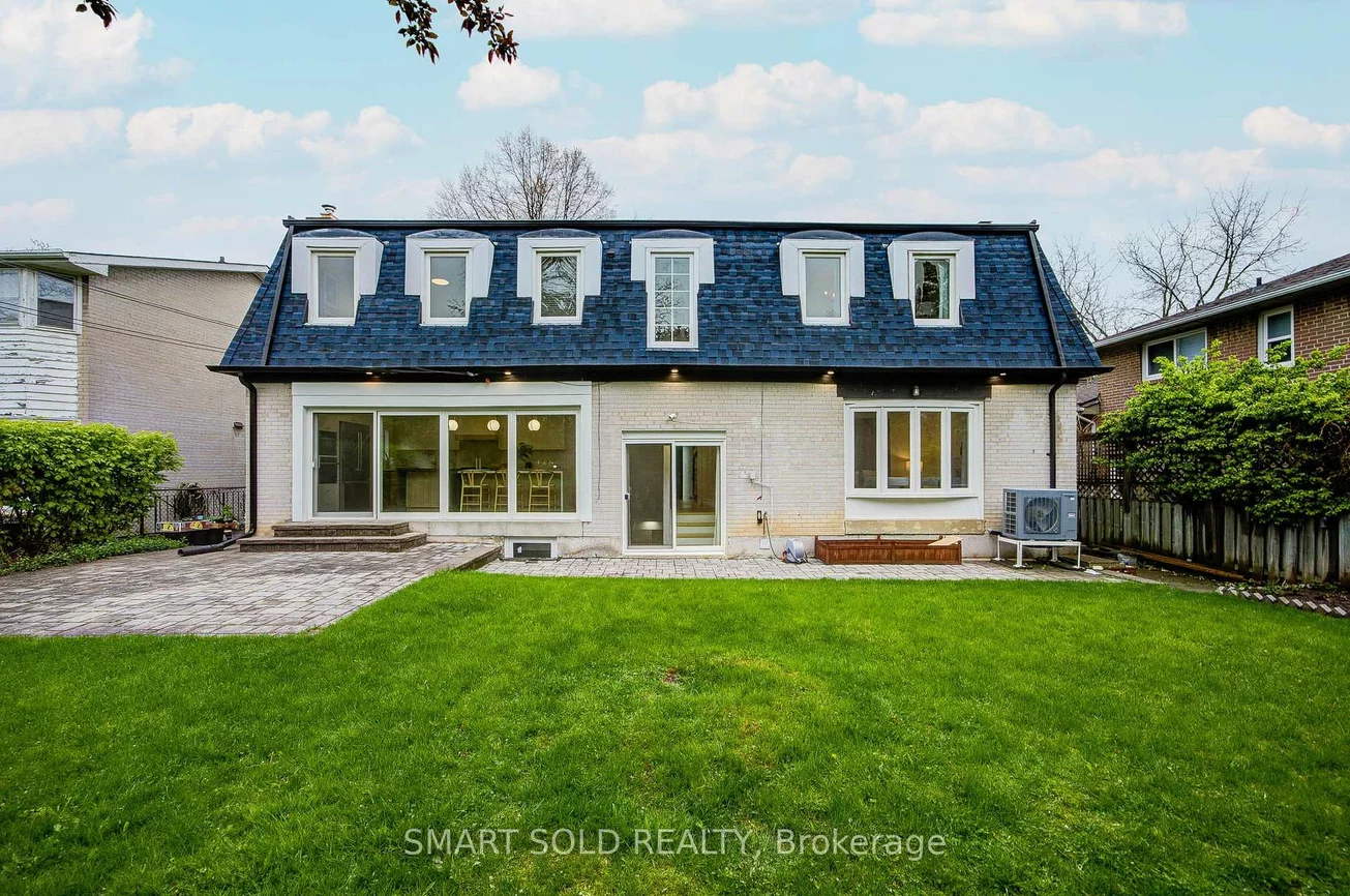 4, Knollview, Bayview Village, Toronto