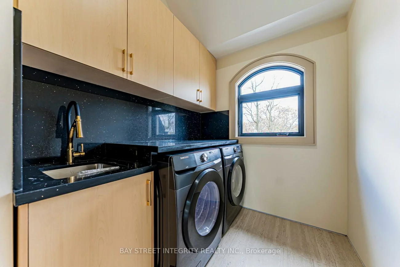 34, Wigan, Clanton Park, Toronto