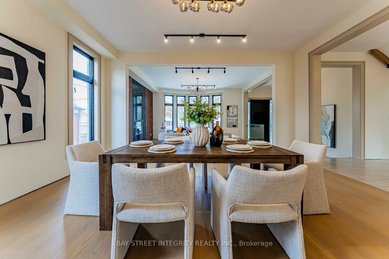 34, Wigan, Clanton Park, Toronto