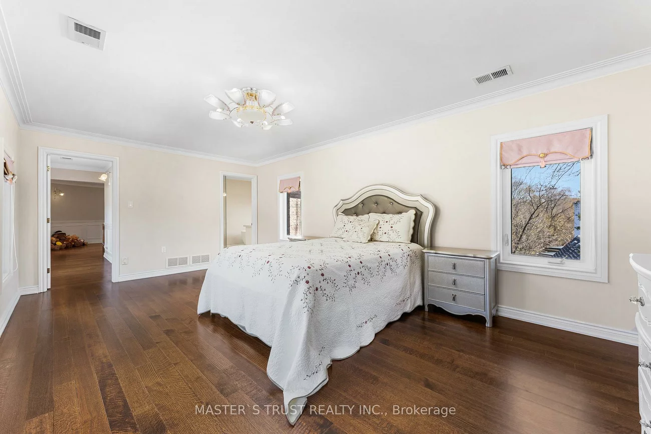 243, Burbank, Bayview Village, Toronto