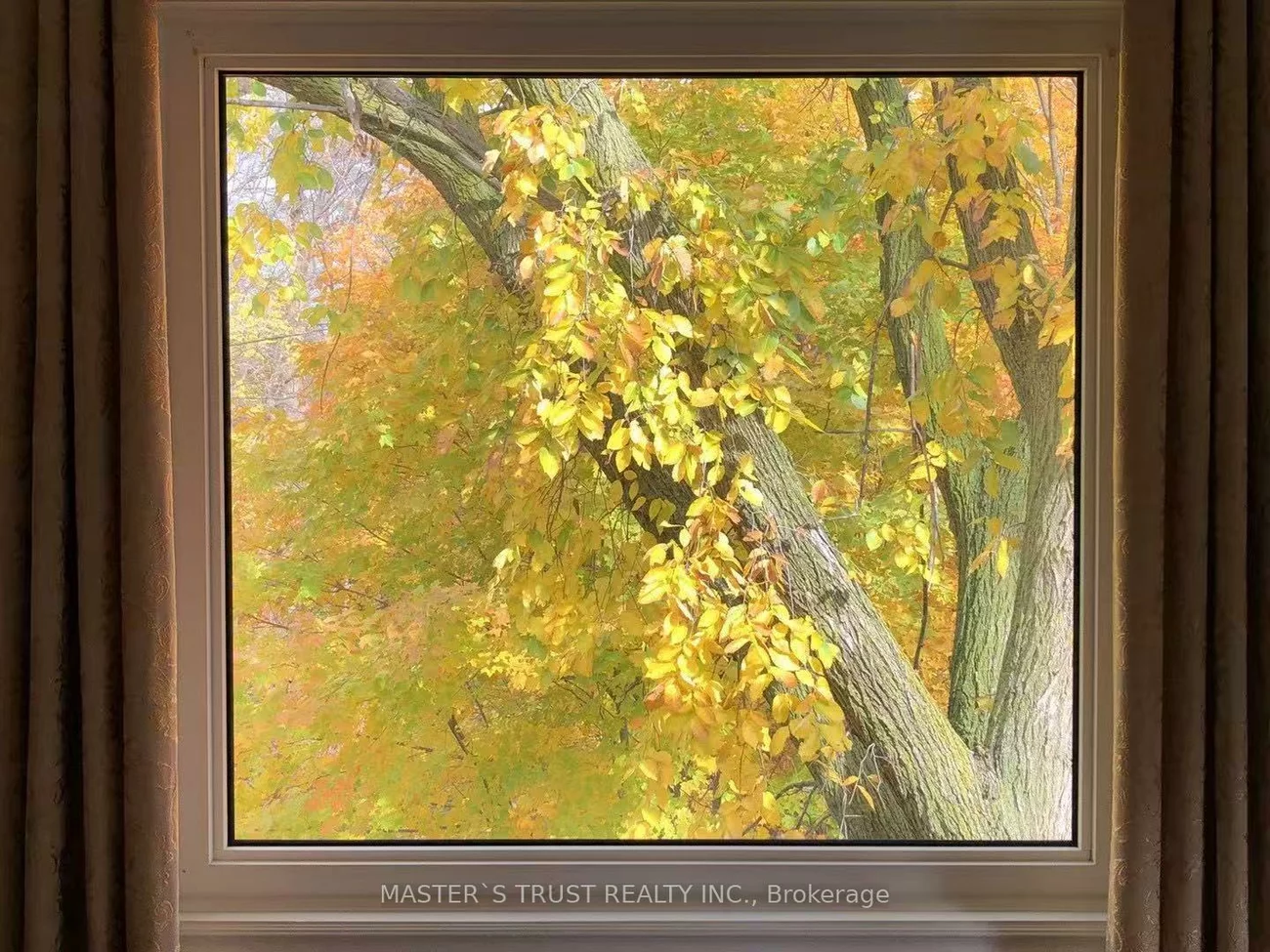 243, Burbank, Bayview Village, Toronto