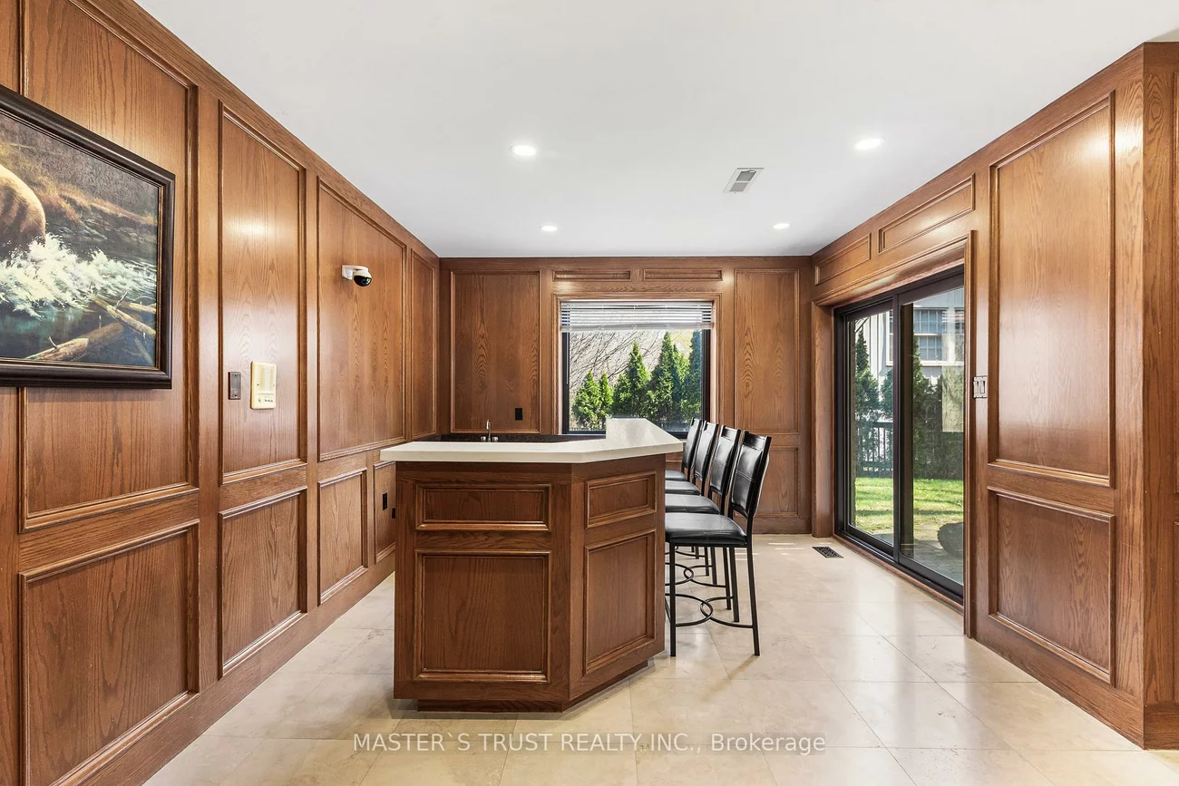 243, Burbank, Bayview Village, Toronto