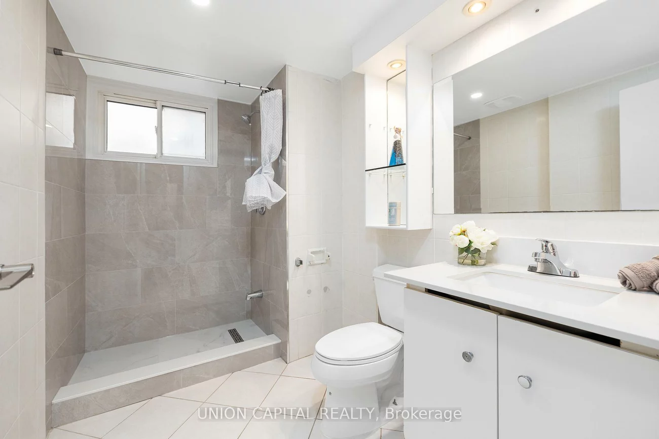 34, Lisburn, Don Valley Village, Toronto