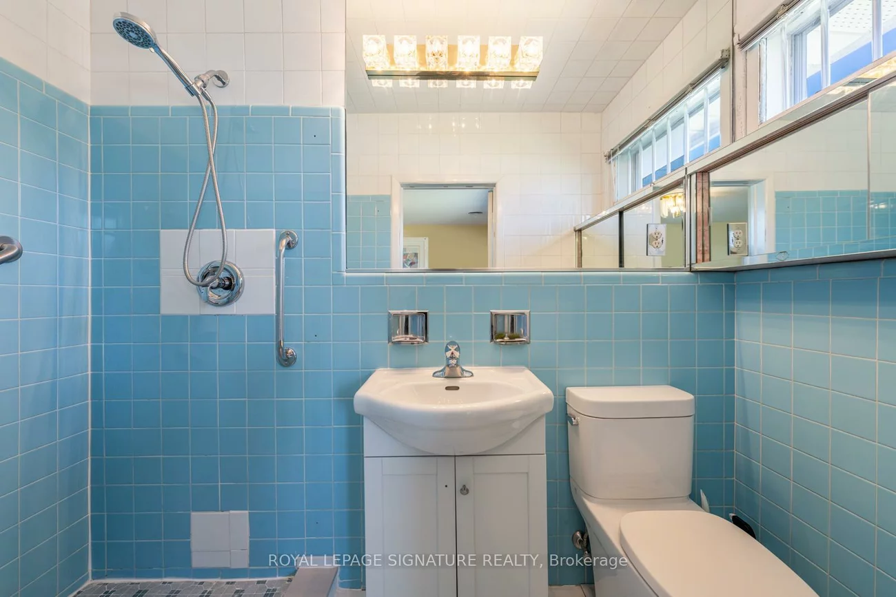 66, Carscadden, Westminster-Branson, Toronto