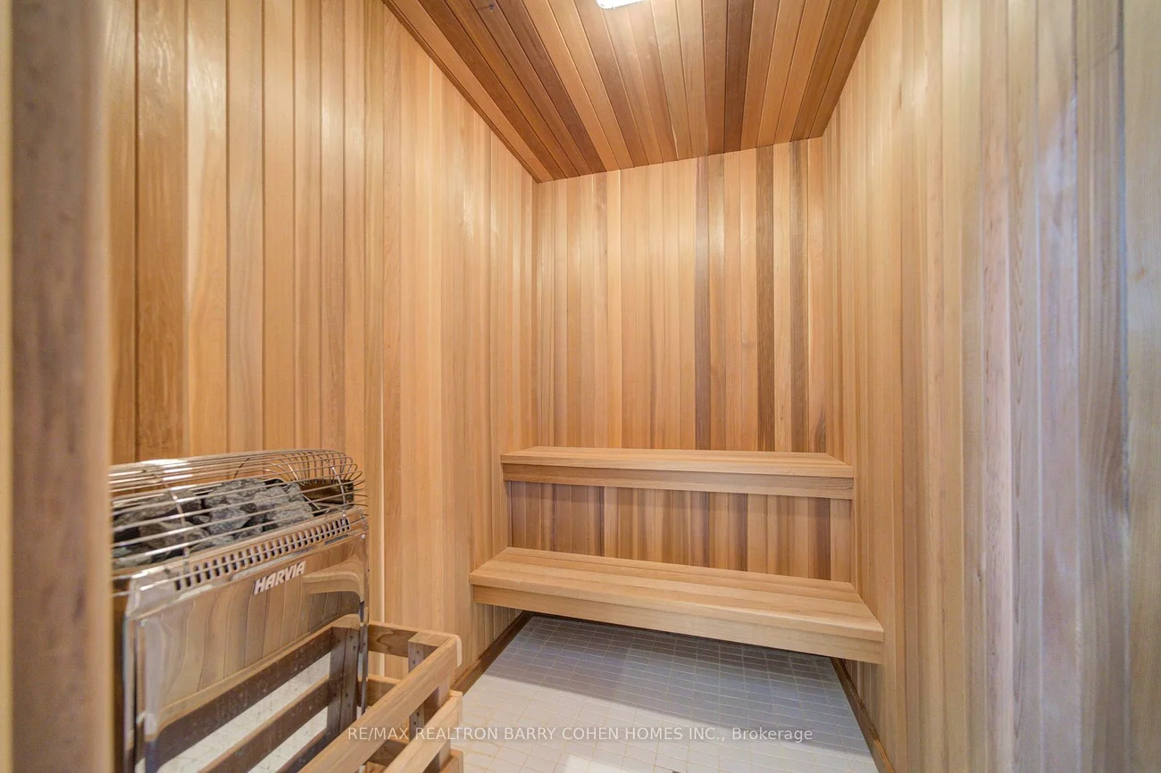 15, Ames, Banbury-Don Mills, Toronto