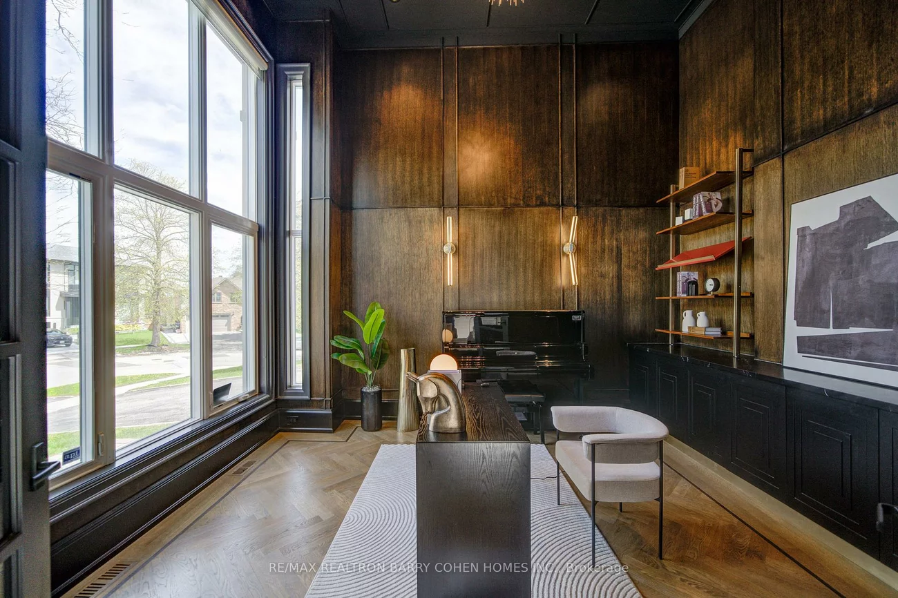 15, Ames, Banbury-Don Mills, Toronto