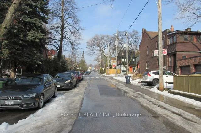 53, Arlington, Wychwood, Toronto