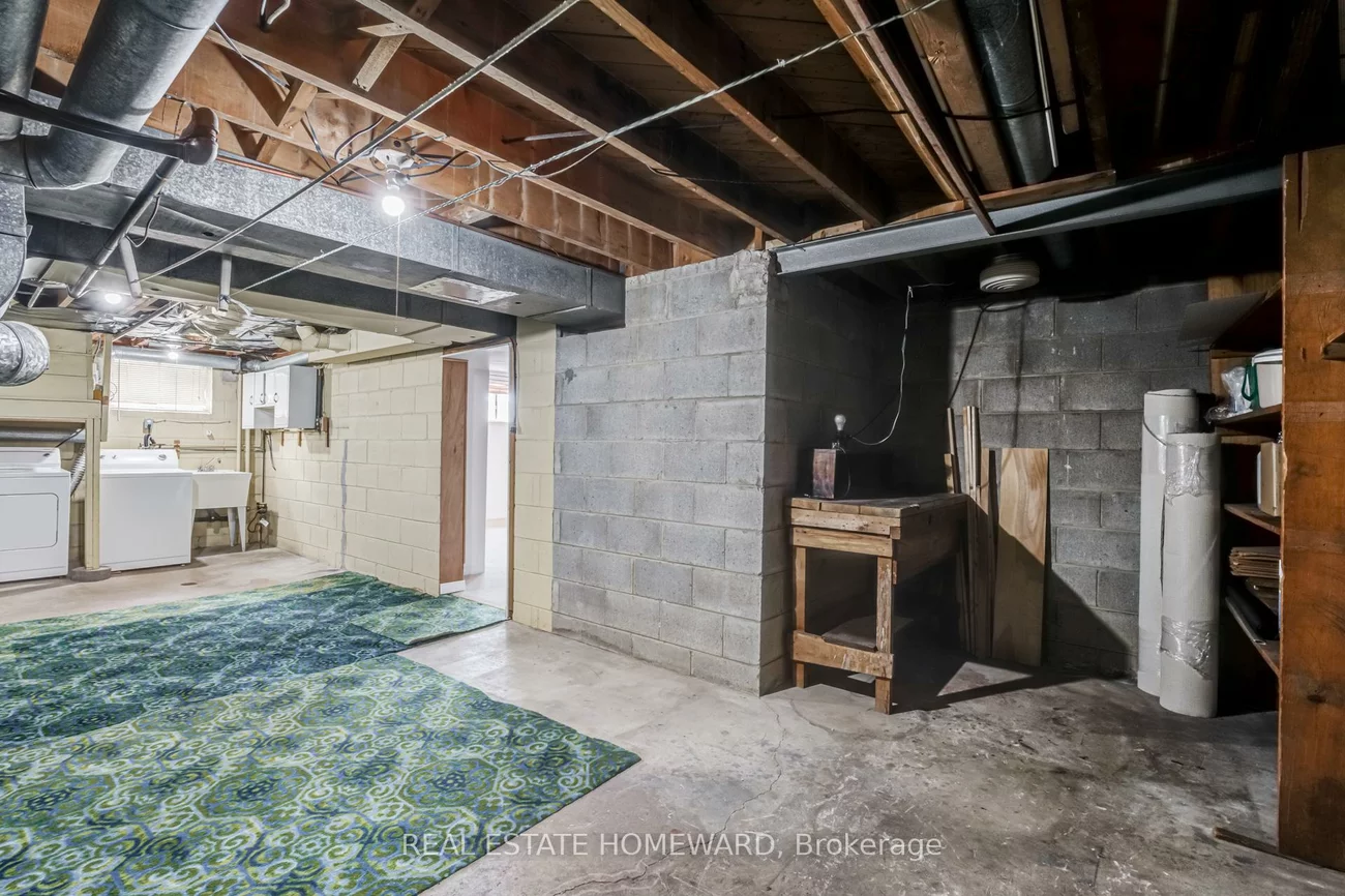 36, Hesketh, Victoria Village, Toronto