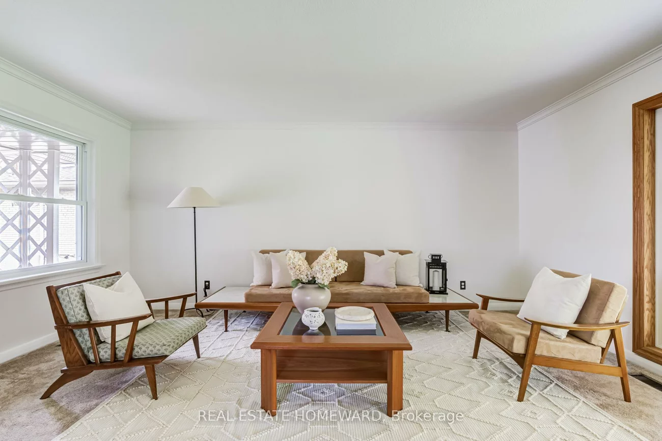 36, Hesketh, Victoria Village, Toronto