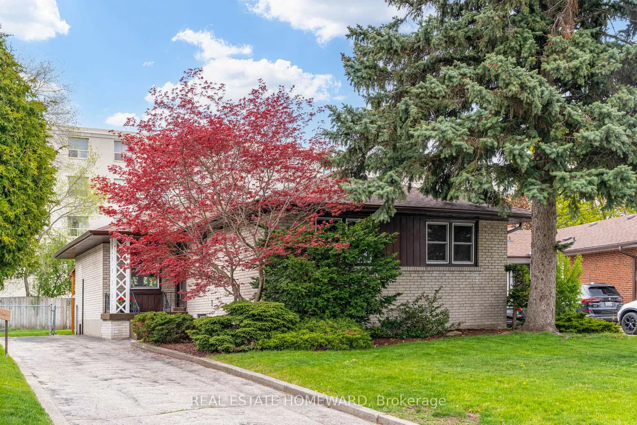 36, Hesketh, Victoria Village, Toronto