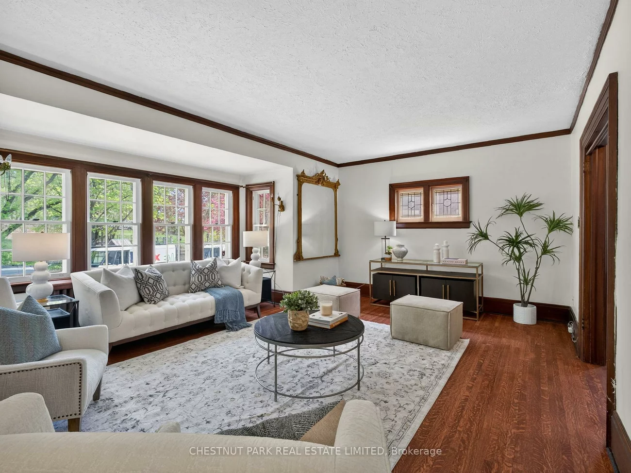 14, Servington, Mount Pleasant West, Toronto