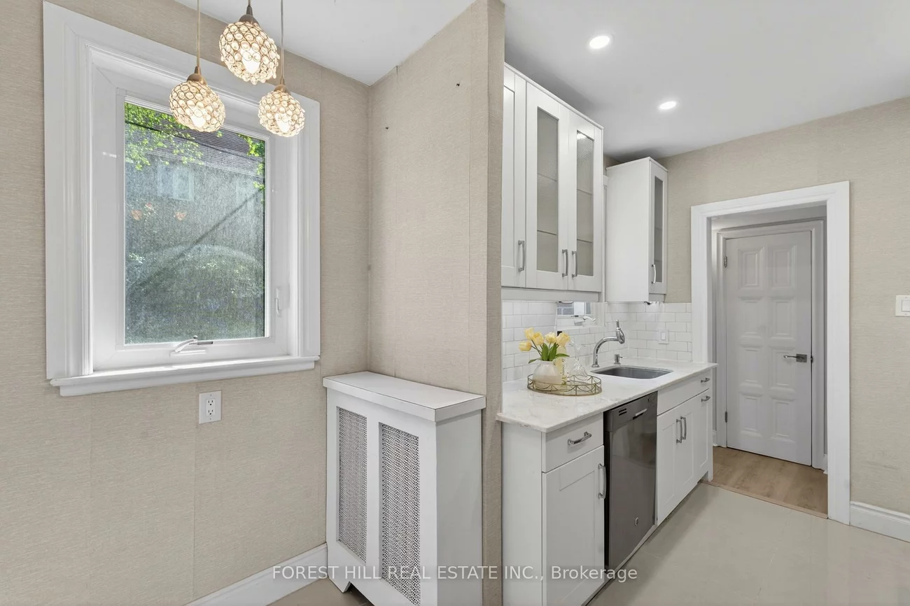 603, Spadina, Forest Hill South, Toronto
