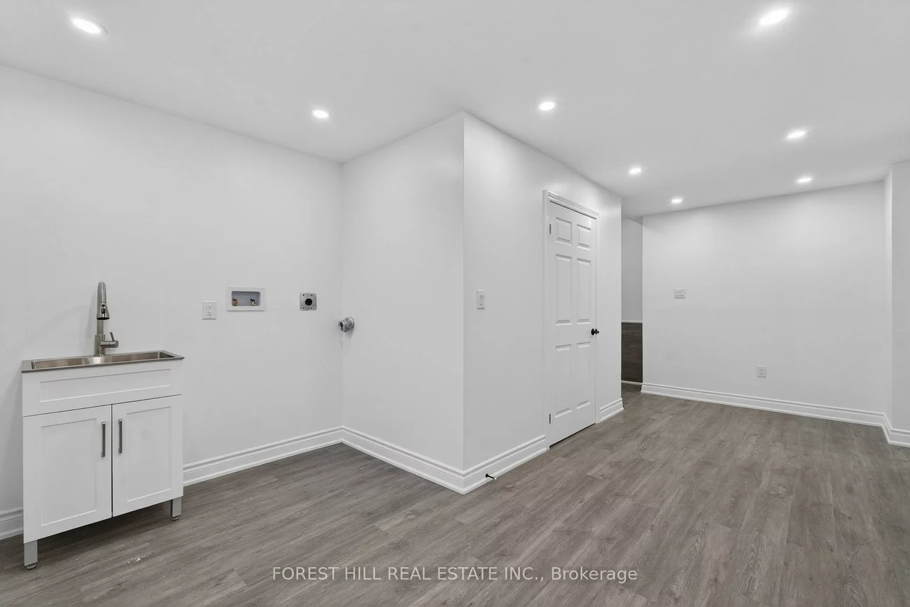 603, Spadina, Forest Hill South, Toronto