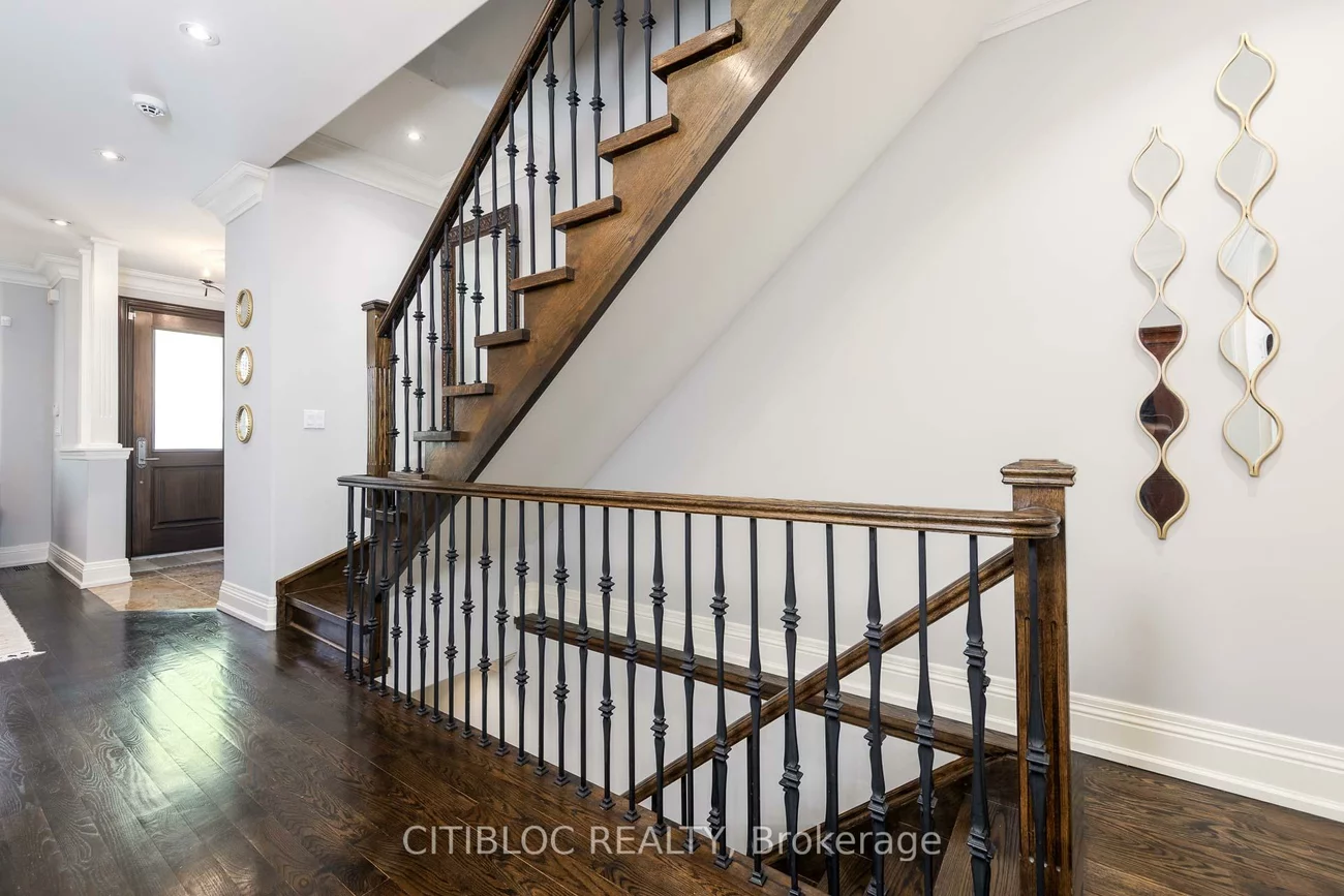 599, Woburn, Bedford Park-Nortown, Toronto
