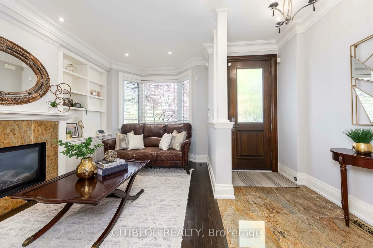 599, Woburn, Bedford Park-Nortown, Toronto